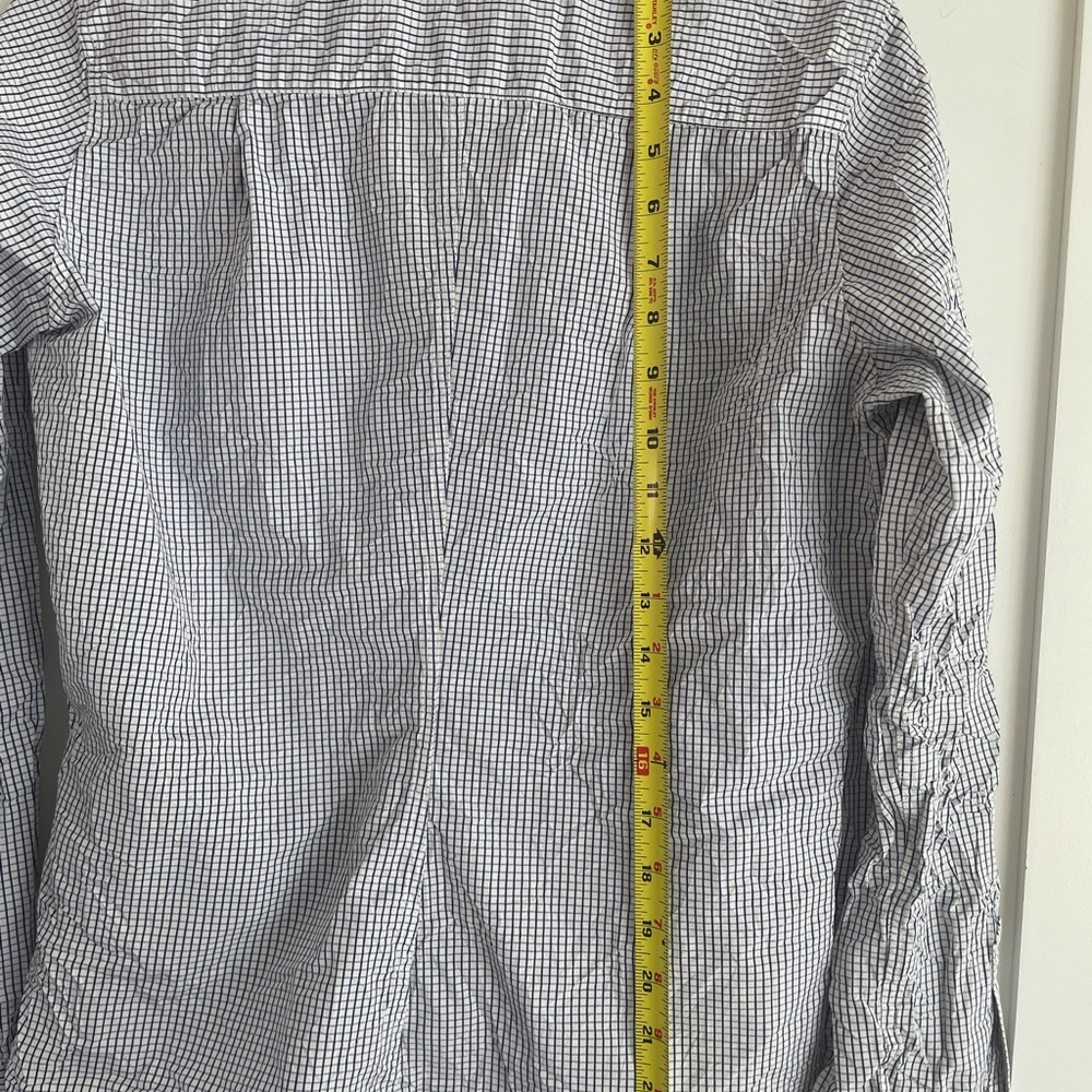 Like New Frank & Eileen Barry Crinkle Button-Up Shirt! Size Medium - Picture 5 of 6